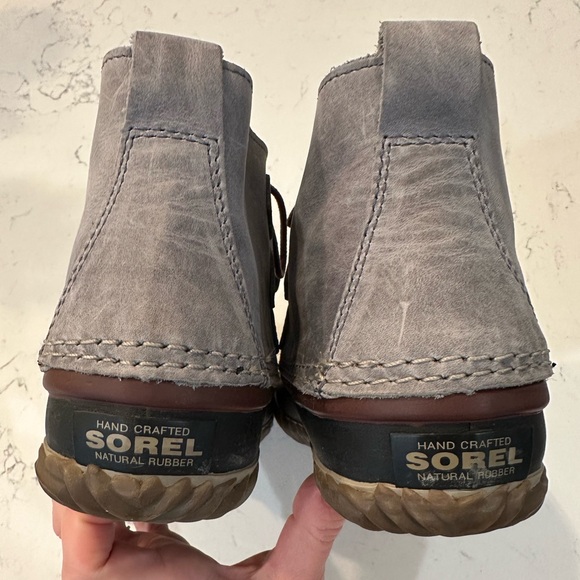 Sorel NEW!! Out N About Grey Leather Rain/Winter Boots, 6.5, NWOT - Picture 4 of 8